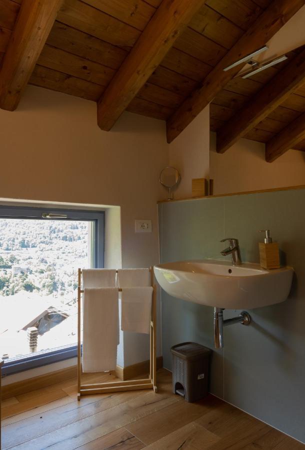 Bed and Breakfast Ca Piodee Faggeto Lario Екстер'єр фото