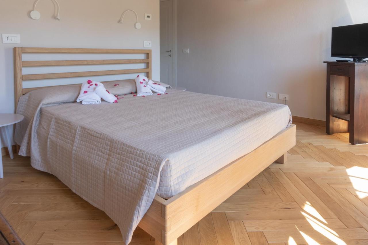 Bed and Breakfast Ca Piodee Faggeto Lario Екстер'єр фото