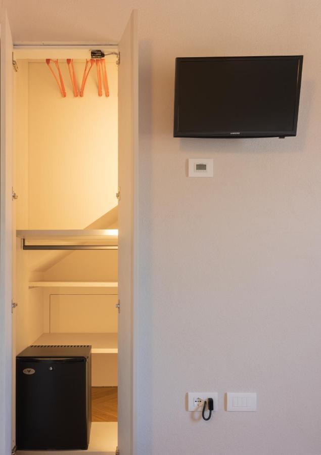 Bed and Breakfast Ca Piodee Faggeto Lario Екстер'єр фото